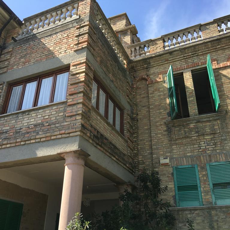 Appartamento Esmeralda Торторето Экстерьер фото